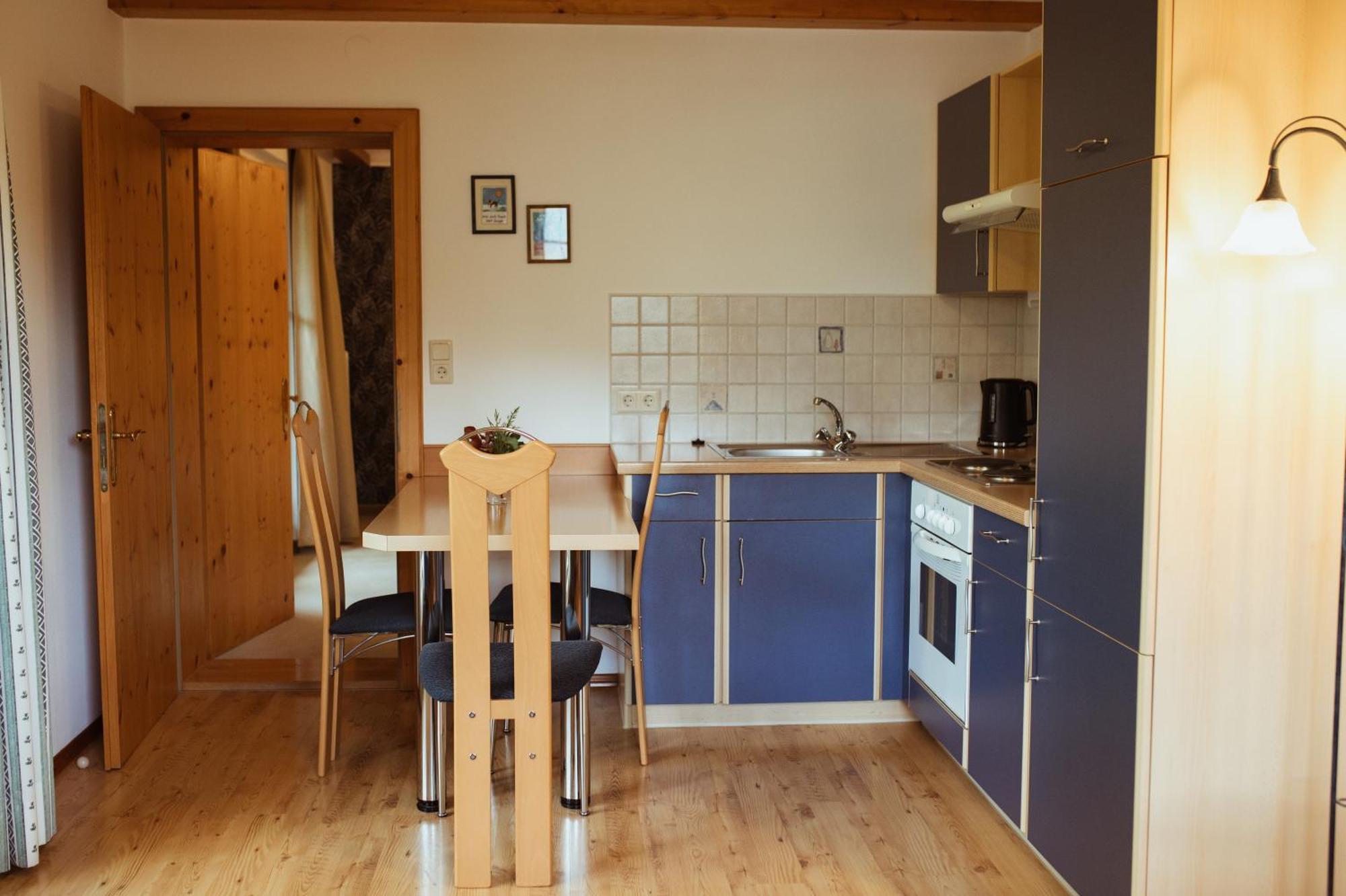 Primushaeusl Gaestehaus ストローブル 部屋 写真